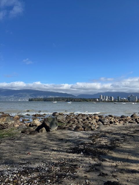 Vancouver Club Spotlight: Earth Day Beach Clean Up